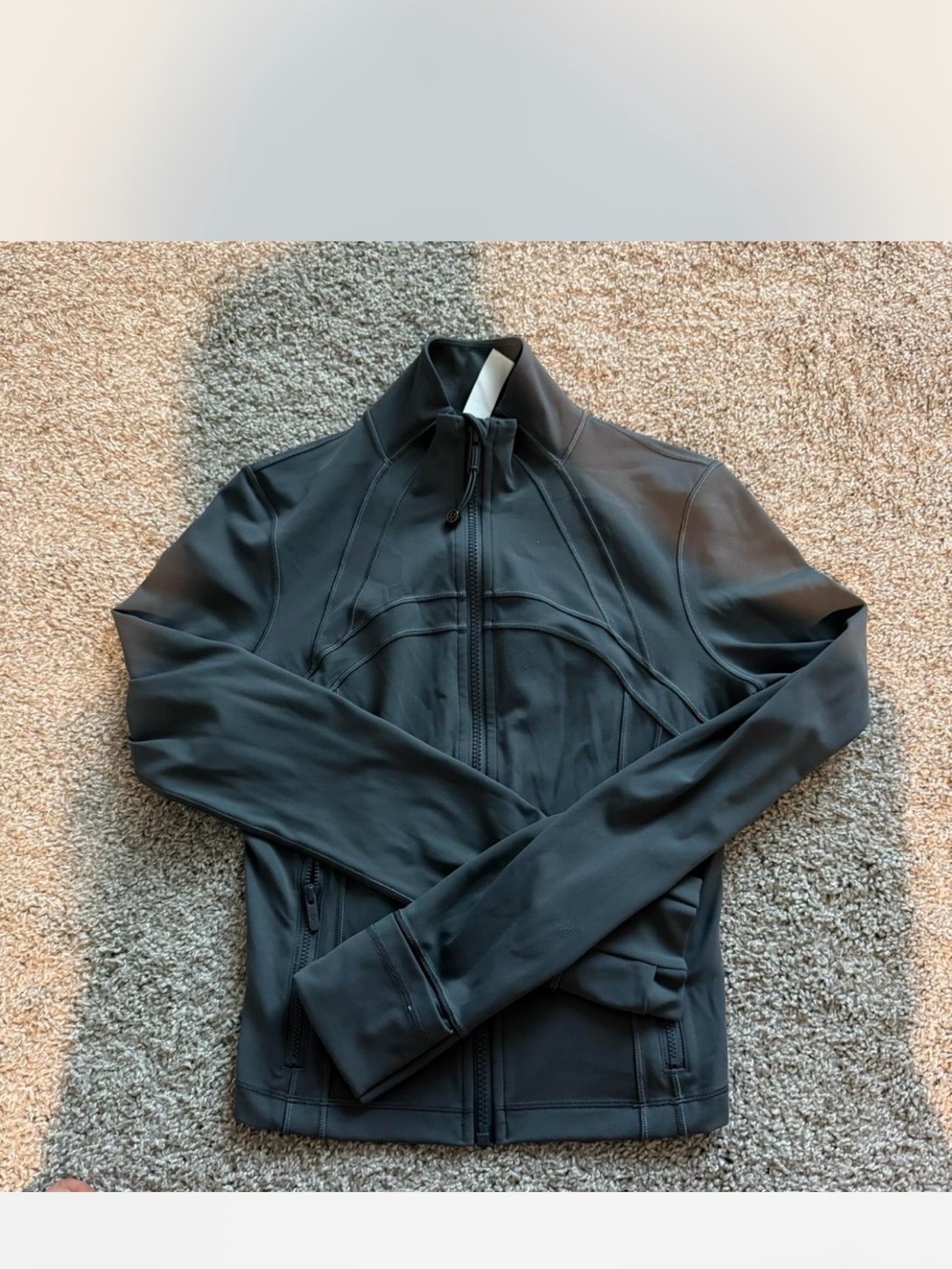 lululemon athletica woman’s  Black Full-Zip Performance Jacket
